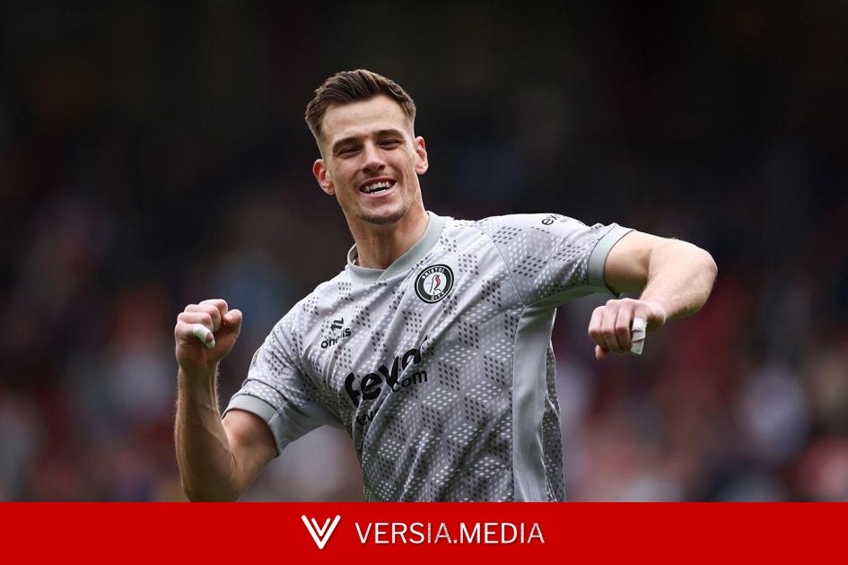 «Селтик» и «Халл Сити» претендуют на вратаря «МЮ» Радека Витека — Football Insider