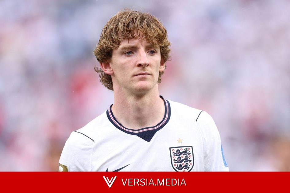 Игрок сборной Англии Энтони Гордон оценил условия игры в Мексике