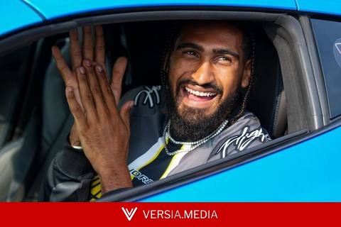 Форвард «Индианы» Оби Топпин приехал на гонку NASCAR и стал штурманом пейс-кара